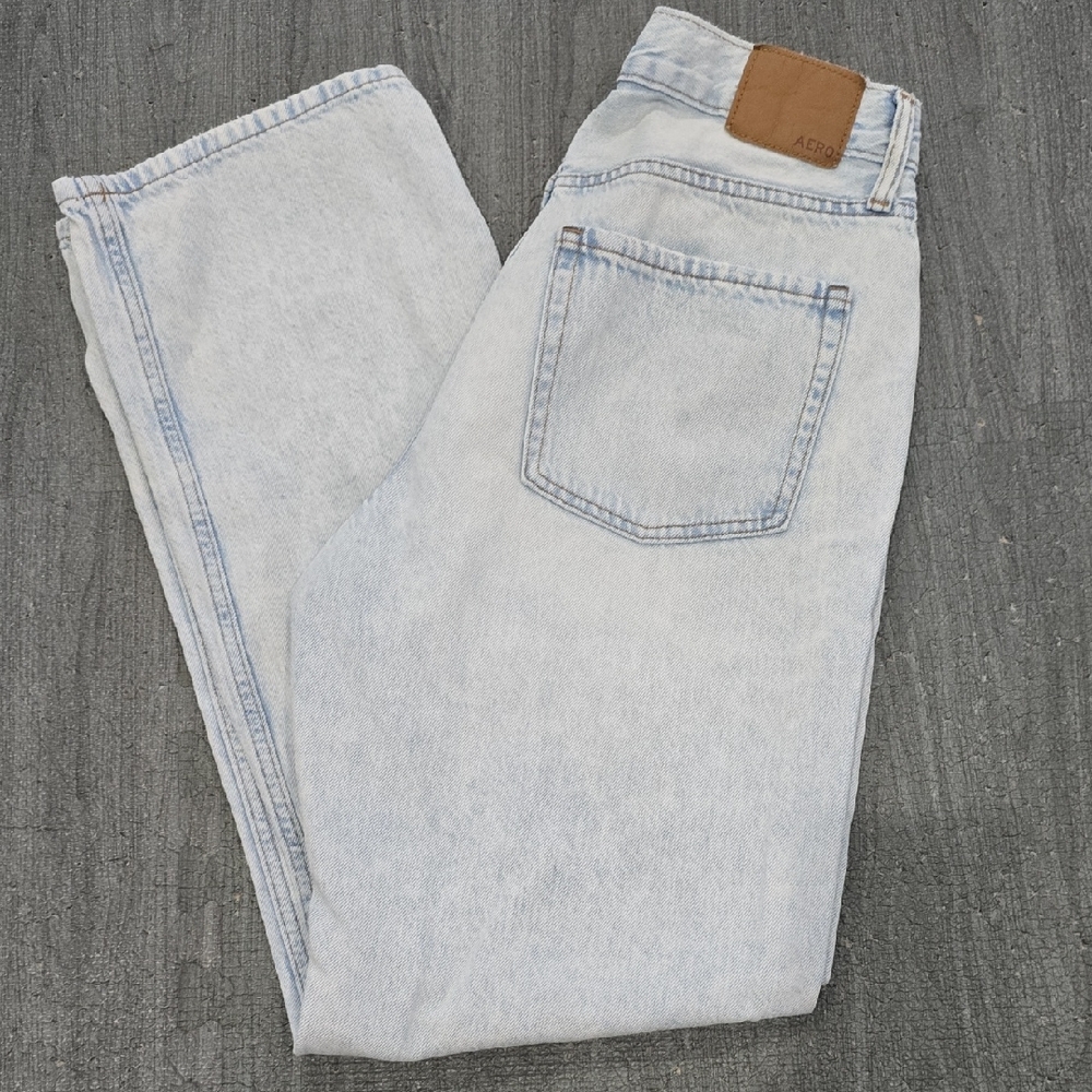 Aeropostale Light Wash Straight 90's Baggy Womens Jeans Size Reg 6